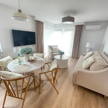Winnings Apartamenty Nad Morzem Kolobrzeg Exterior photo